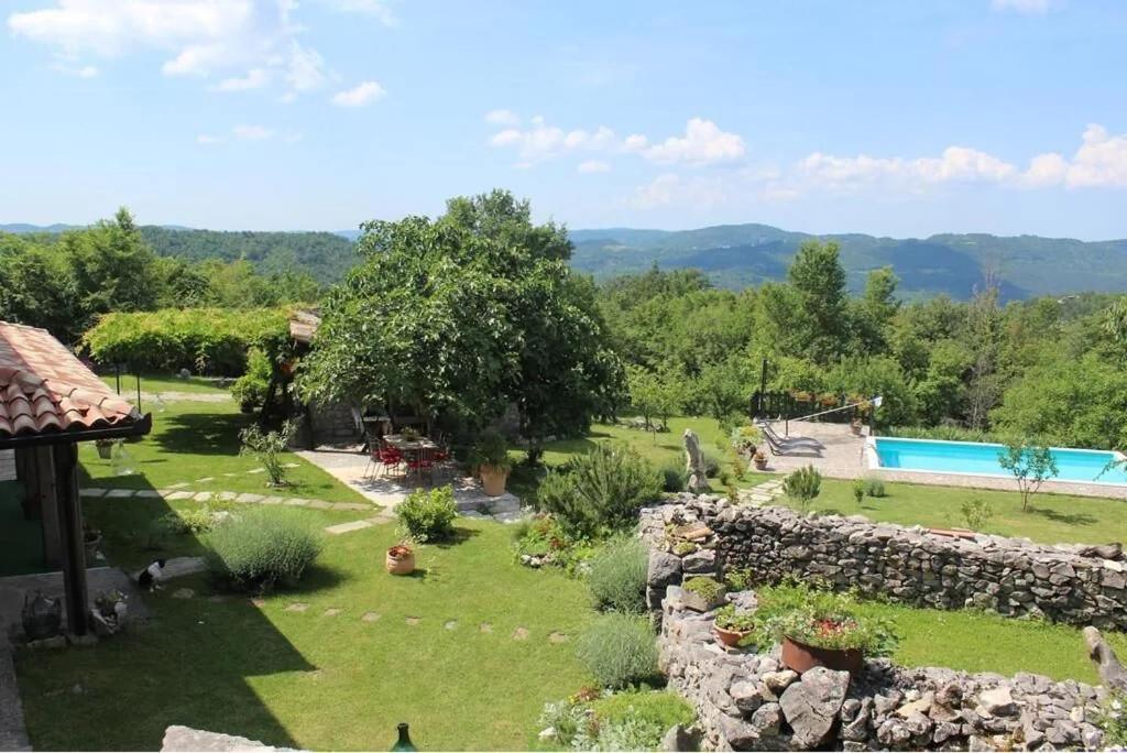 Villa Mavrici, Neighbors Free Buzet Extérieur photo